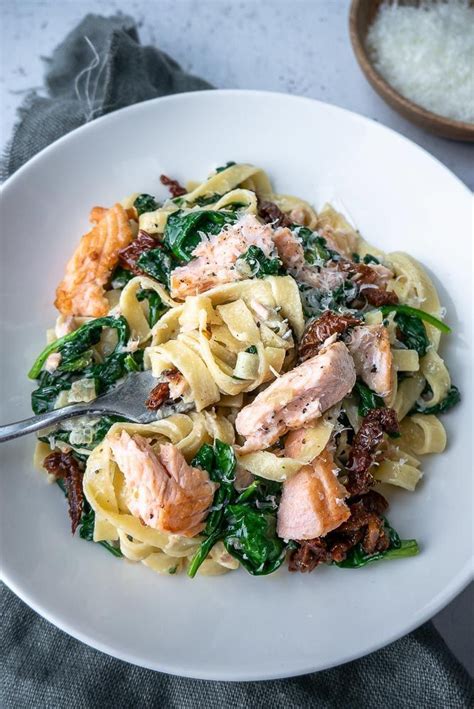 Tagliatelle Met Spinazie En Zalm Mind Your Feed Recept Zalm