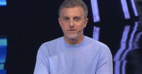 Dona Déa Lúcia Expõe Doação De Luciano Huck Para Vítimas No Rs