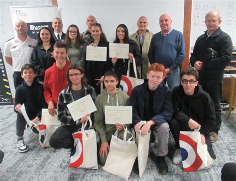 Albertville Lycée Jeanne dArc les élèves ont reçu leur brevet d