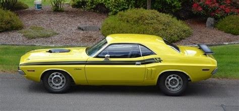 Sell Used 1971 DODGE CHALLENGER RT 426 HEMI TRIBUTE RESTORED EXCELLENT