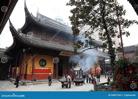 Worship In A Buddhist Temple Editorial Stock Photo Image Of Buddhism