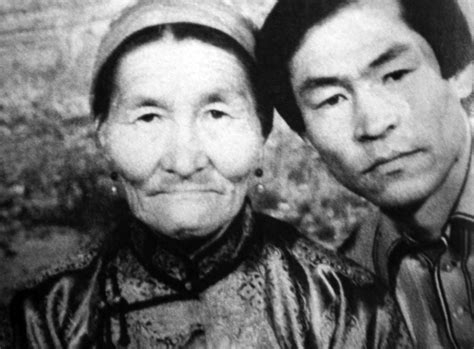 Дубининд танигдсан монгол эрдэмтэн