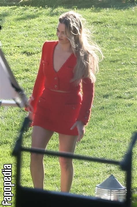 Margot Robbie Nude Leaks Photo Fapopedia