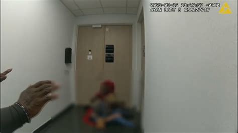 Bodycam Captures Man Fatally Shot By Police After Holding Woman Hostage With Machete Nbc 6