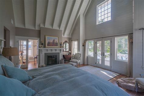 Vaulted Ceiling Bedroom Ideas Uk | Shelly Lighting