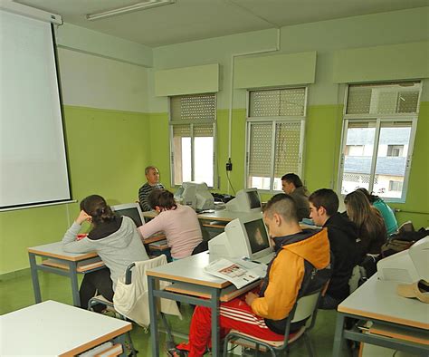 20231127 Educacion Dedica 80 000 Euros A Ayudas De Transporte Y Comedor