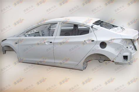 Spy Shots New Hyundai Elantra Naked In China