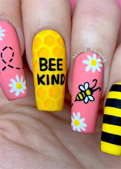 Bee Nail Designs For Buzzworthy Nails Bumble Bees Honey