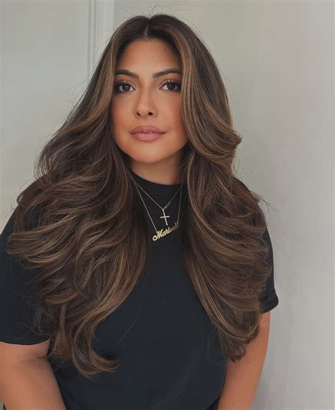 AI contouring apps will soon target every oval shaped face 19