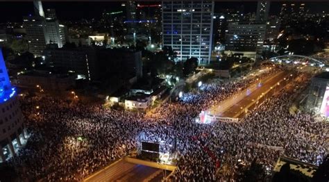 Mii de israelieni au protestat pentru a 13 a săptămână consecutiv față