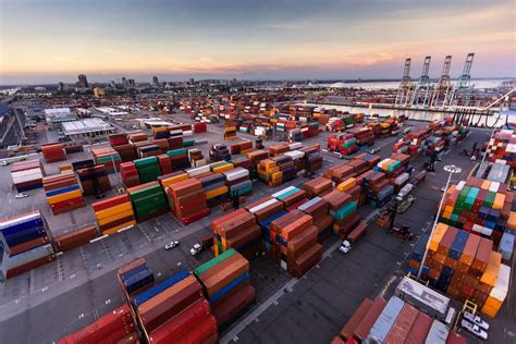 US port congestion continues to drive conversation - Port Technology ...