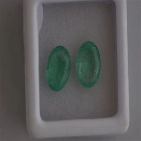 Oval Green Emerald Panna Light Color Pair Gemstone For Jwellery