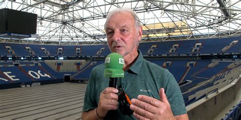 Nachgehakt mit Fußball Legende Rüdiger Abramczik Da wäre der Skandal