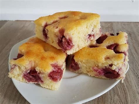 Kirschkuchen Mit Buttermilch Von Goldmarie Chefkoch