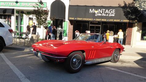 The Keeper S Babe Of The Day Page Of Cool Cars Sick Jokes And Hot Babes What