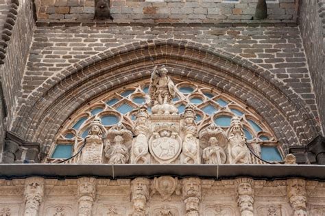 Tour Por La Catedral De Ávila Y La Muralla