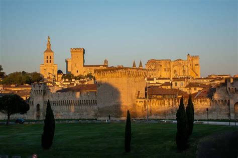 Best Things To Do in Avignon, France (2024) | Travel France Blog