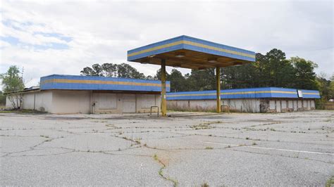 FEATURED FILMING LOCATION: Gas Station — LocationsHub