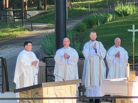 Bishop At National Shrine In Laurie Celebrate The Unity Among Jesuss