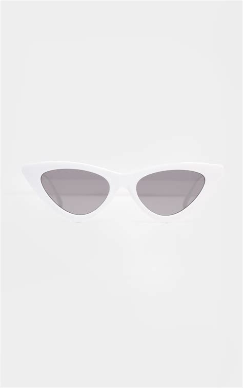 White Retro Cat Eye Sunglasses | PrettyLittleThing USA