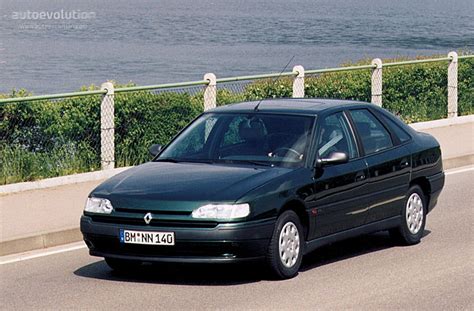 RENAULT Safrane Specs & Photos - 1992, 1993, 1994, 1995, 1996 ...