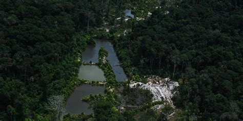 Crolla Una Miniera Clandestina In Venezuela Almeno I Morti