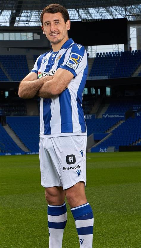 New Real Sociedad Jersey Macron Home Kit Football