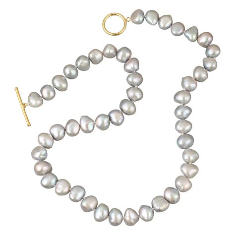 Ava Pearl Necklace Moko