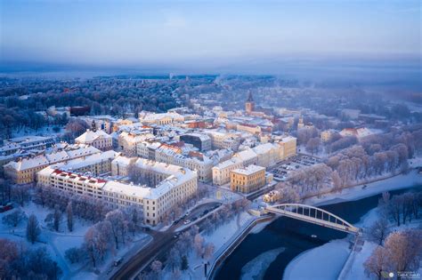 Tartu, Estonia on a cold winter day [2048 × 1365] : r/CityPorn