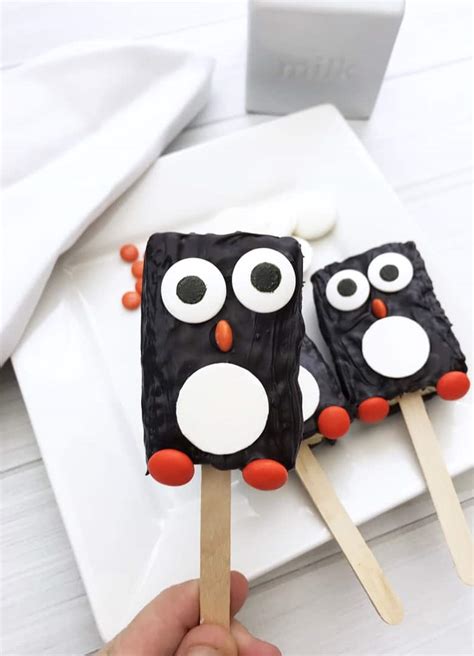 Penguin Rice Krispie Treats