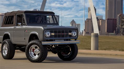 1970 Ford Bronco Coyote Edition | Bronco Builds | Gateway Bronco