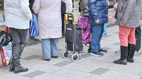 Berlin Armutsbericht Korrigiert Armut Offenbar Gr Er Als Angenommen