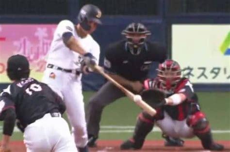 オリ吉田正、豪快バックスクリーン弾で10号到達「自分のスイングで強く振れた」 野球 スポーツブル スポブル