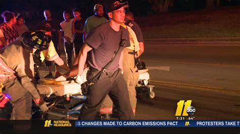 Police 2 Pedestrians Injured In Durham Hit And Run Abc11 Raleigh Durham