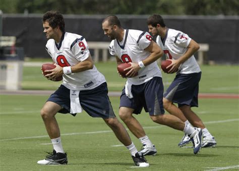 Texans Reach Deal With Quarterback Matt Leinart