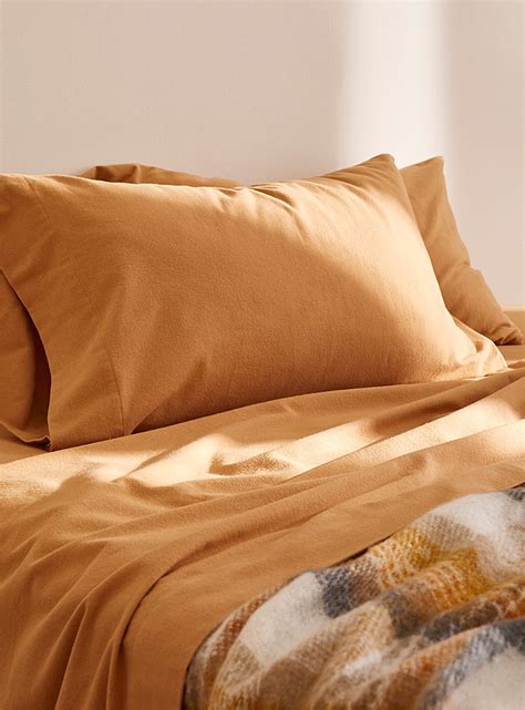 Sheets And Pillowcases Bedroom Simons Canada