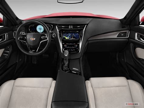 2017 Cadillac CTS: 66 Interior Photos | U.S. News