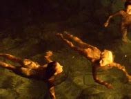 Naked Unknown in Akumulátor