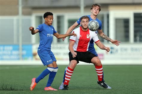 Oefenvoetbal Rkavv In Doelpuntrijk Duel Ruim Langs Togb Haaglanden