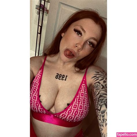 Molly Capper Mollycapper Nude Leaks Onlyfans Thefap