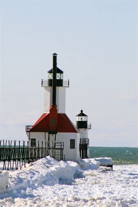 Ice Jams On St Joseph Pier St Joseph Pier Lighthouse Flickr