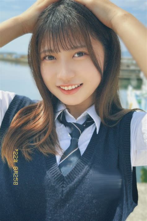 【画像】知らないJK「やっべwウチの靴臭っさ！すっぱwwwね～ちょっと嗅いでん？