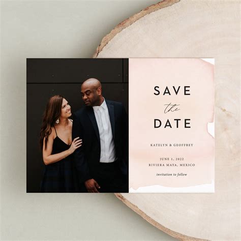 15 Save The Date Photo Ideas That Will Impress Your Guests