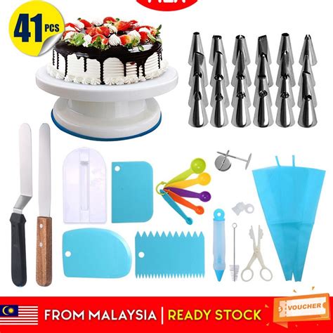 Set Alat Membuat Kek 41 Pieces Baking Cake Accessories With Cake