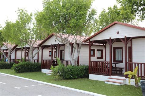 Bungalow Alannia Guardamar Camping Resort Bungalows Cr Flickr