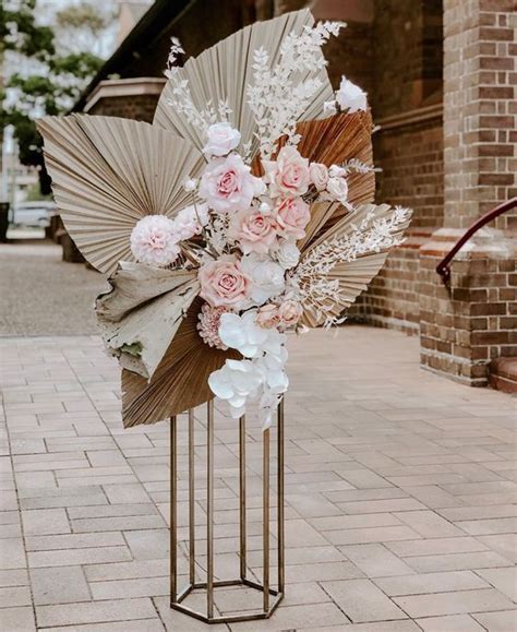 Decoración Con Hoja De Palma Seca Para La Boda