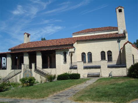 Michigan 1001 Daily Photo: Fisher Mansion in Detroit