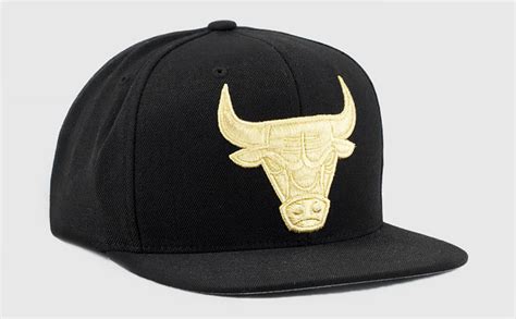 Jordan 11 Gold Closing Ceremony Bulls Hat