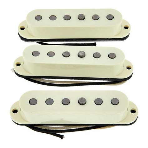 Lindy Fralin Vintage Hot ST Set Baseplate Thomann France