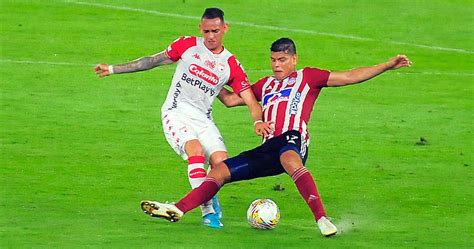 Síntesis Junior 2 Santa Fe 3 Pasto 1 América 0 Pereira 2 Millos 1